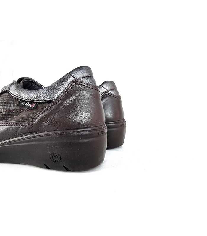 Zapatos cómodos piel marrón con cuña de laura Azaña de mujer