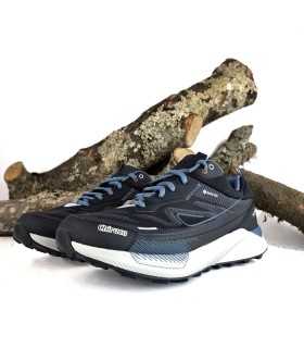 Zapatillas hombre Sucre azul goretex de Chiruca, medio perfil