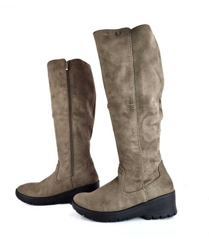 Bota ancho especial de antelina de Mysoft  beige
