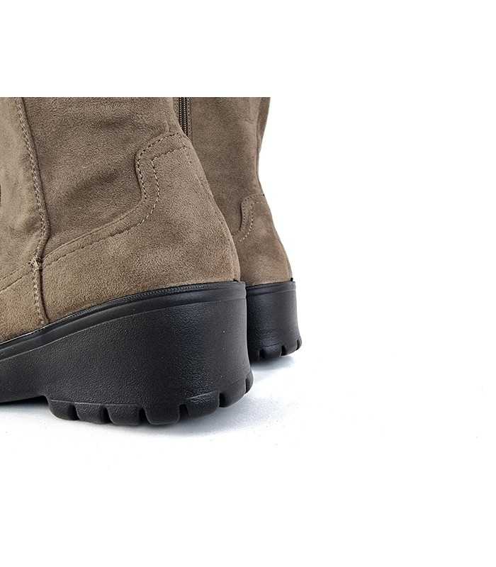 Bota ancho especial de antelina de Mysoft  beige