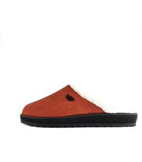 Perfil de la zapatillas casa zueco en naranja con borreguito, mostrando el diseño y la puntera ancha.