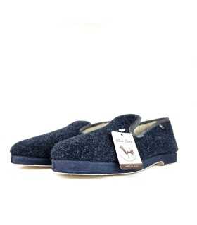 Forro de lana en esta zapatillas de casa de Javer azul