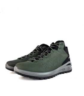 Bota verde hombre de Grsipor con membrana Gritex