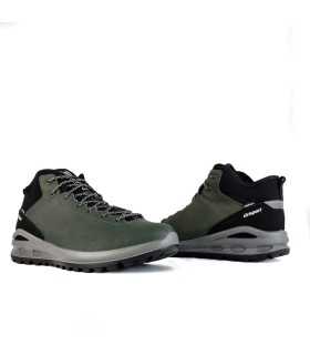 Bota verde hombre de Grsipor con membrana Gritex