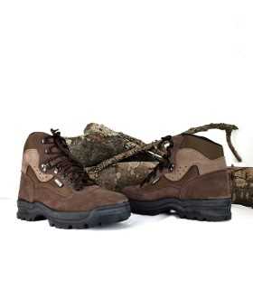 Bota de trekking de hombre color marron fabricado por Notton con plantilla de latex y corte en piel