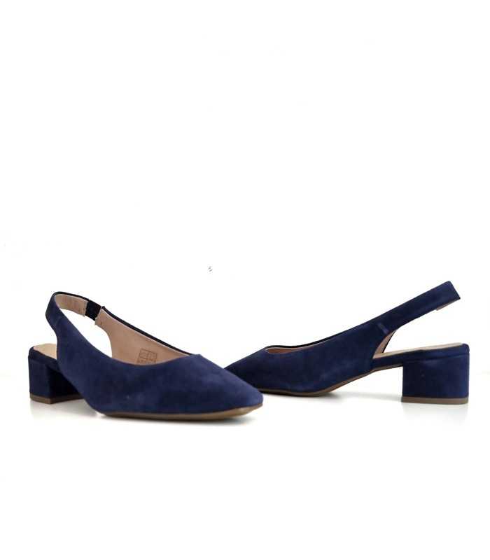 vista de dos perfiles de zapatos comdos de verano azules de mujer de Mimao