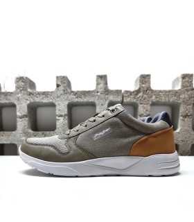Deportivo hombre textil Chalt de Jhayber perfil lateral color arena