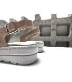 sandalias plataforma piel rosa vista trasera