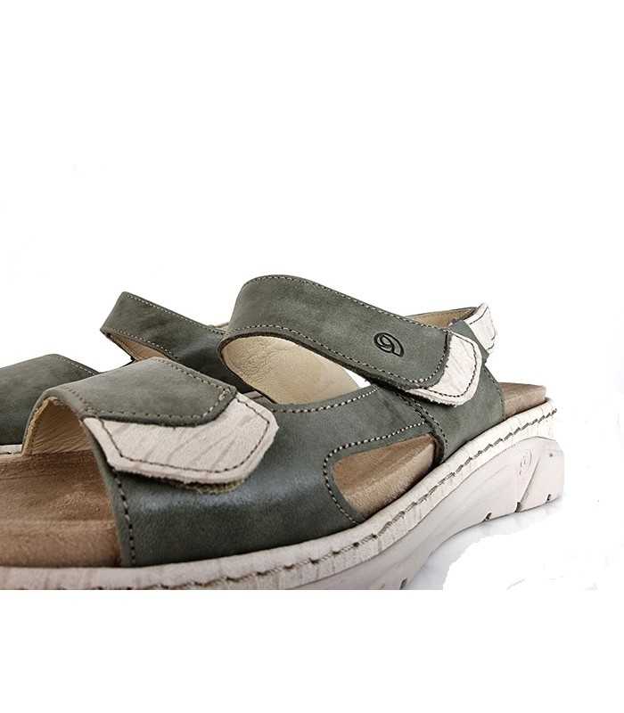 detalle cierre velcro sandalia Suave by Leyland