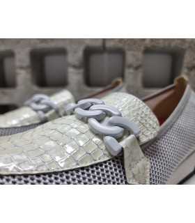 detalle piel textil mocasínes blanco mujer Cutillas