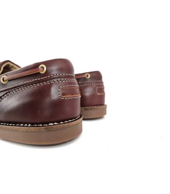 Zapato náutico piel de Leyland para hombre marron, vista del talón