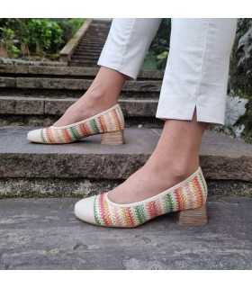 Zapatos salon multicolor rafia trenzada de Dchicas puestos