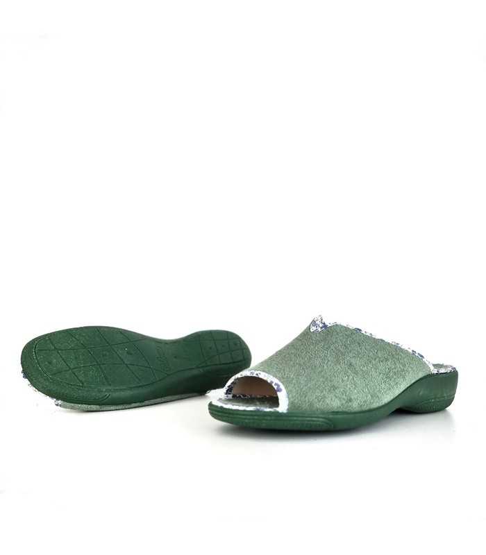 Zapatilla casa Pinki verde de Cabrera