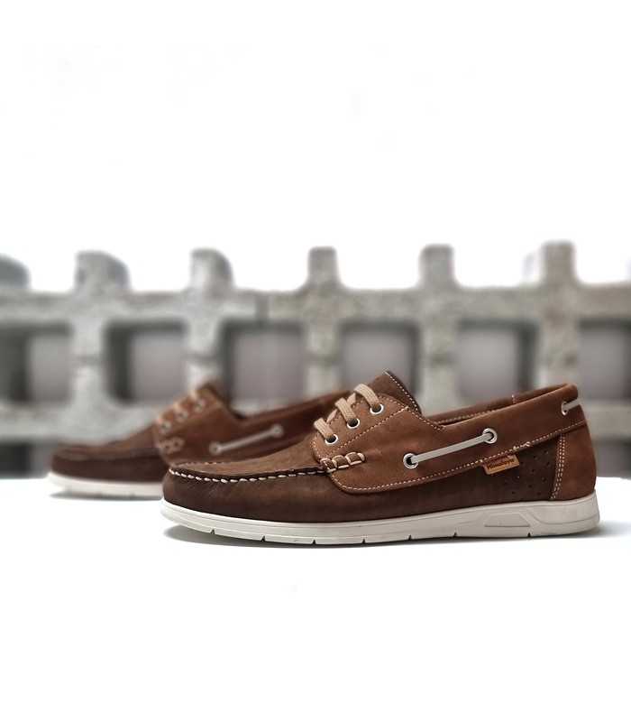 Zapato nautico piel marron de HimalayaZapato nautico piel marron de Himalaya