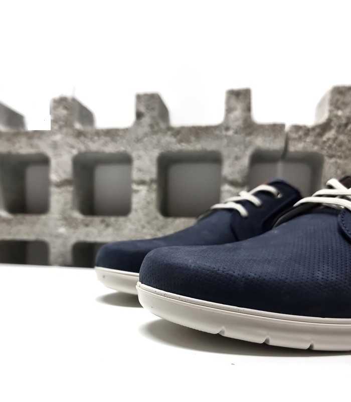 detalle cordones zapato hombre sport Luisetti piel nobuck azul