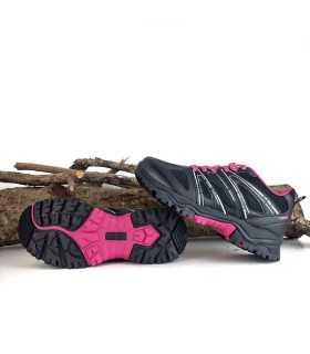 Suela resistente de la zapatillas senderismo mujer Espadán negra de Paredes
