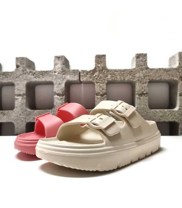Diseño inspirado en Birkenstock de chanclas Nicoboco beige o rosa