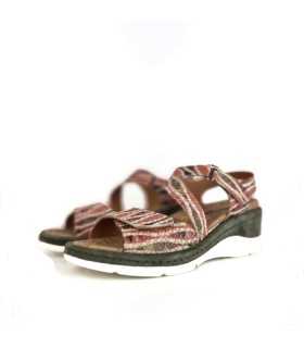 Sandalia piel Etnica velcro tira cruzada de Comfort Class