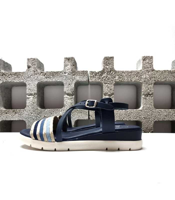 De perfil: Sandalias azul marino mujer con pala de rafia y cuña baja