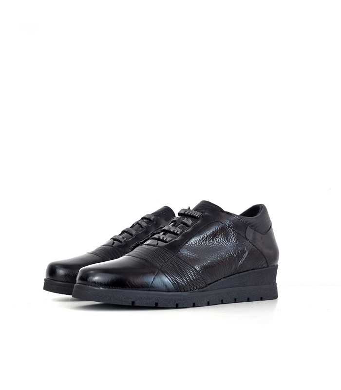 foto de medio perfil de Zapatos piel negro mujer fabricado por Valerias