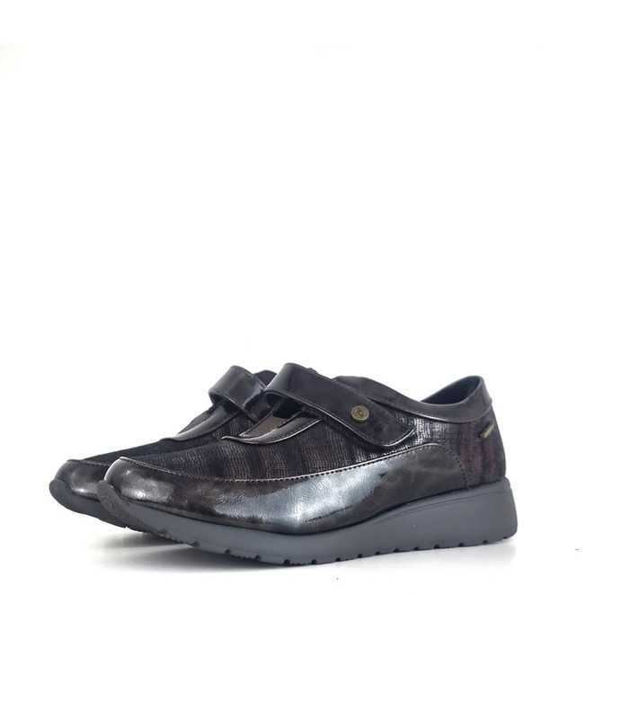Foto medio perfil zapato con velcro maron