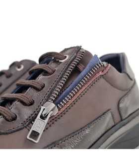 detalle de cremallera abierta de Zapatos marron mujer cordones piel