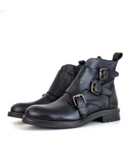 vista de medio perfil de botas de hombre de rebajas negras de Hold