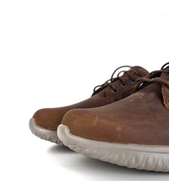 Puntera reforzada del zapatos Skechers Glavine, ideal para caminar bajo la lluvia.
