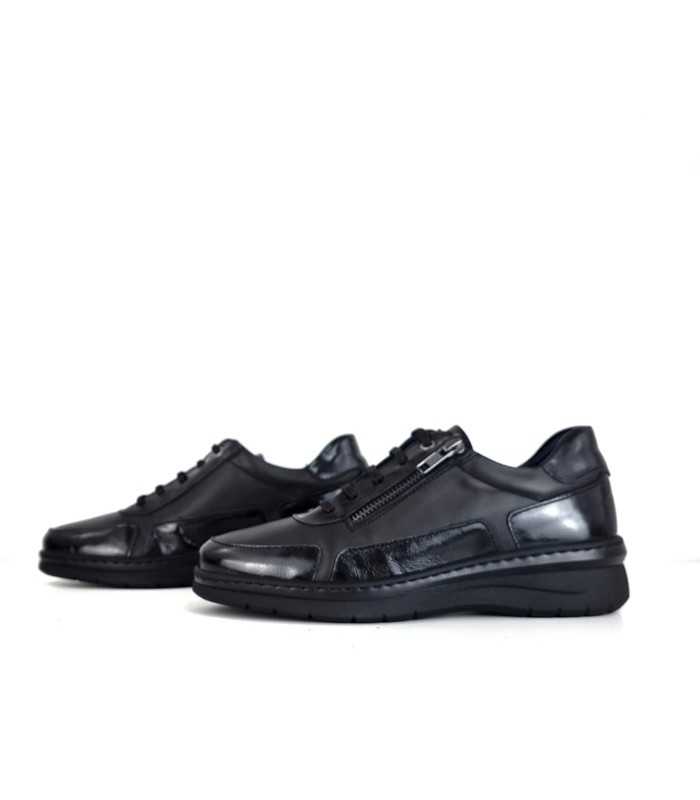 vista de los dos perfiles de Zapato negro mujer cordones piel
