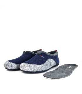 Plantilla extraíble forrada de tejido suave en zapatillas azul