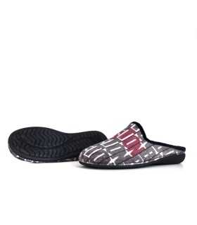 vista del piso flexible de zapatillas de casa para hombre de Gema Garcia