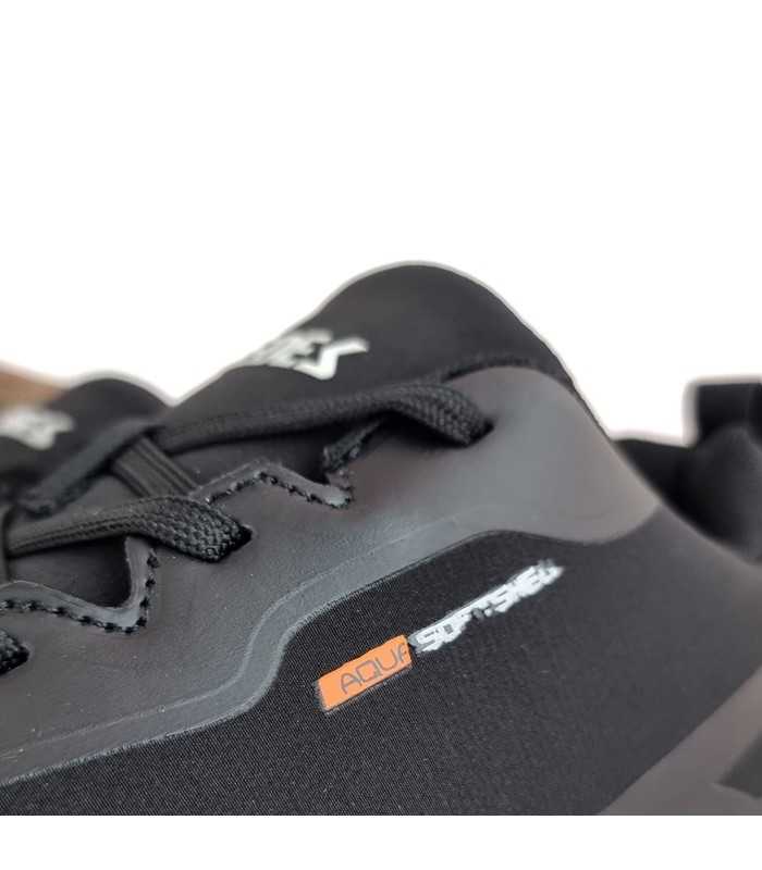 detalle de cordones de Zapatillas trekking hombre Redueña