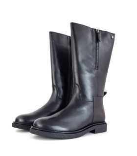 Botas de caña alta Kangaroos en medio perfil, mostrando el detalle de la suela de 2 cm y la altura de la caña de 40 cm