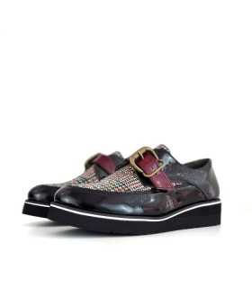 vista semi lateral de Zapato mujer hebilla piel de Nival