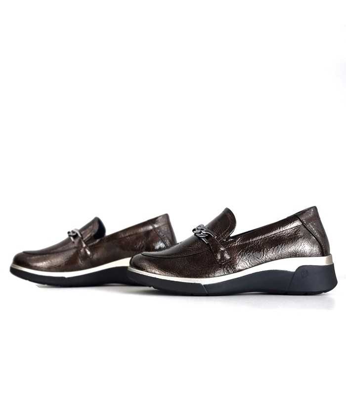 vista de dos perfiles de los mocasines con cuña de Suave by Leyland de mujer