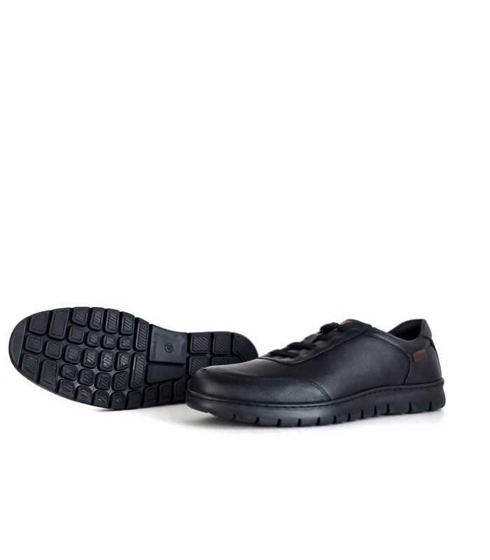 Suela flexible Flexline:
Suela de caucho con tecnología Flexline para una mayor flexibilidad y confort en zapatos negros