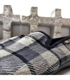 Foto de los cuadros: Elegante patrón de cuadros en tonos grises, beige y negro