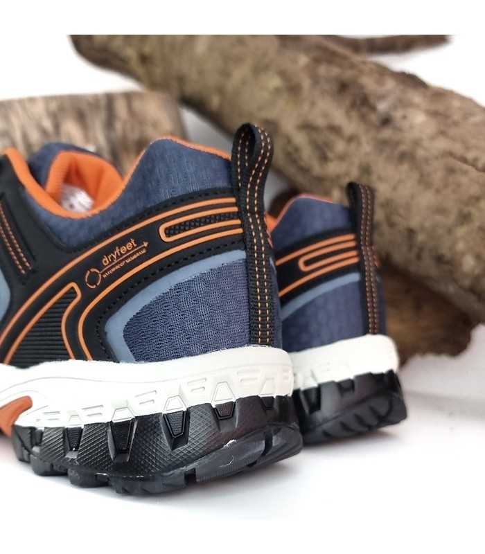 vista del talon de Zapatillas de senderismo hombre