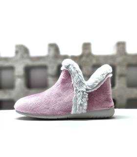 Zapatilla bota mujer suave Garrido Muro en rosa, vista de perfil.