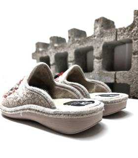 Forro interior: Forro suave pelito beige zapatilla casa mujer