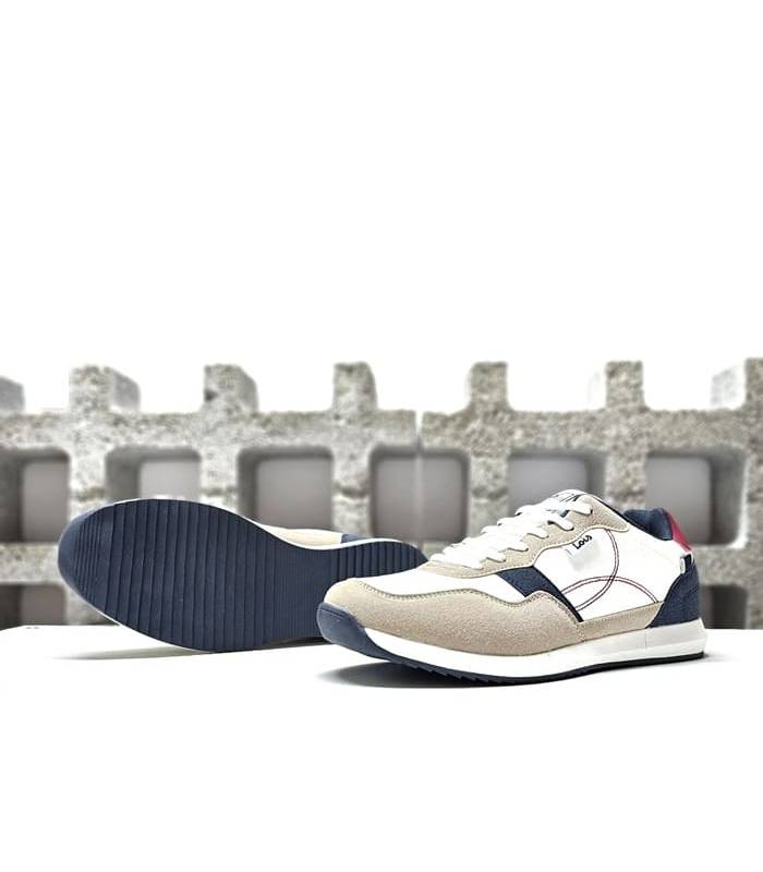 Detalle de la suela de goma termoplástica de las zapatillas deportivas blancas Lois para hombre.