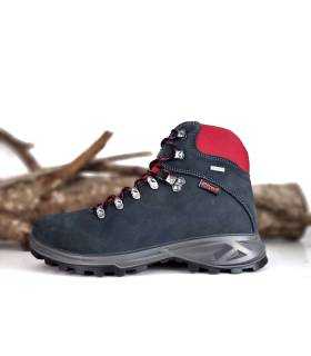 Bota trekking con membrana GORE-TEX para máxima impermeabilidad y transpirabilidad.