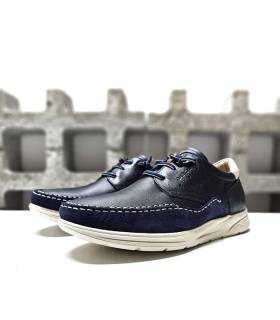 Zapato hombre cordón elástico de Baerchi en color azull, vista de medio perfil