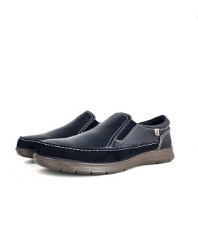 Zapato mocasín ancho de piel para hombre en azul marino de Luisetti.