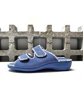 Vista lateral de la zapatilla Cabrera con cuña ligera.