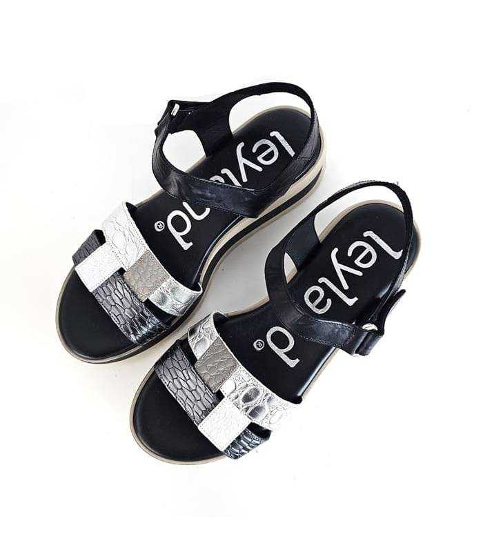 sandalia plataforma mujer piel negra plata vista superior