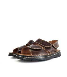 Sandalia de piel marrón hombre con cierre de velcros Leyland.