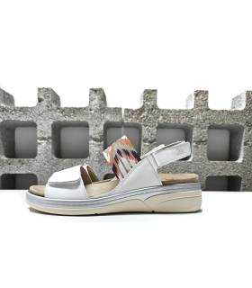 sandalias mujer piel blanca perfil cuña Treintas
