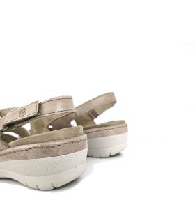 sandalia mujer beige cierre velcro vista trasera