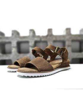 sandalia vegana mujer castaña Skechers medio perfil